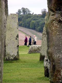 stonehengewalk.jpg